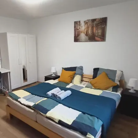 Ferienwohnung Nahe Oper See, Eintracht Stadion Appartement